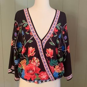 Flying tomato black floral kimono style top M